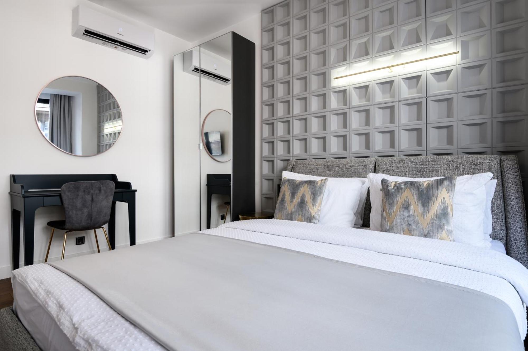 Urban Downtown Luxury Rooms And Suites Belgrad Exterior foto