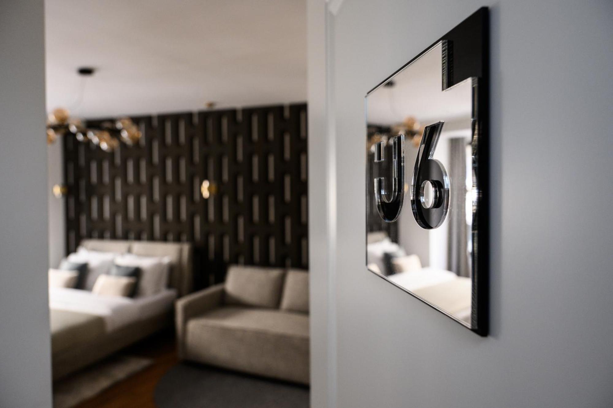 Urban Downtown Luxury Rooms And Suites Belgrad Zimmer foto